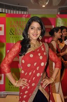 Visakha Singh Saree Photos
